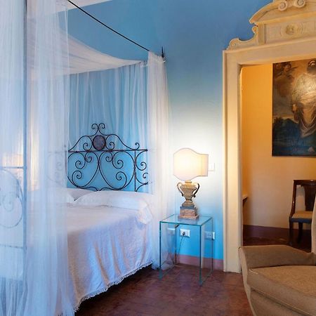 B&B Alla Mezza Luna Lonato Bagian luar foto