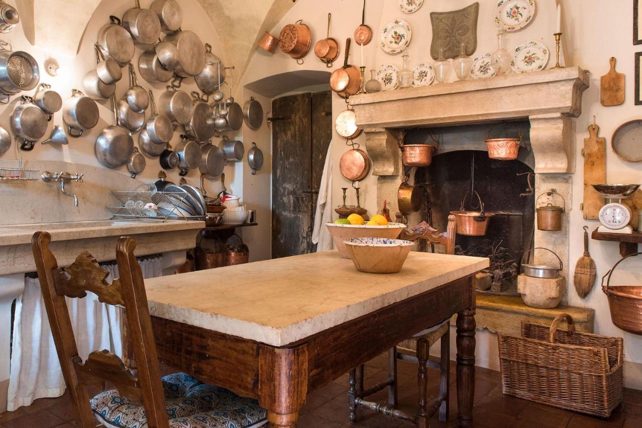 B&B Alla Mezza Luna Lonato Bagian luar foto